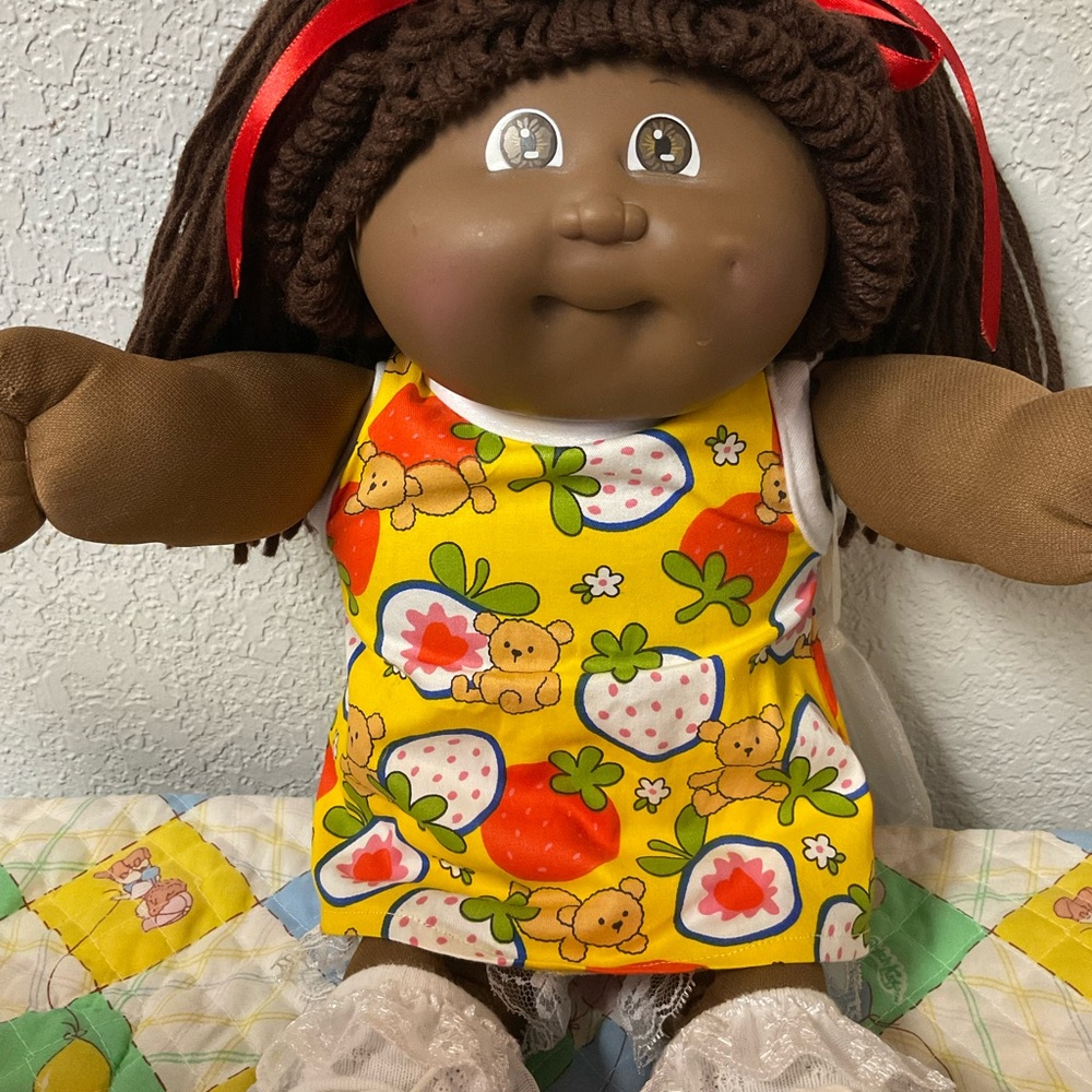 Vintage Cabbage Patch Kid Girl AA Girl Dark Brown Hair Brown Eyes HM#3 1985